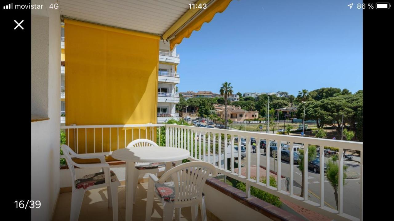 Appartamento Romántico piso de la playa Fenals Lloret de Mar Esterno foto